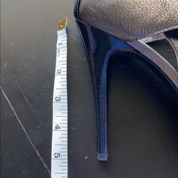 Guess strappy cheetah print platform heels - Picture 4 of 10